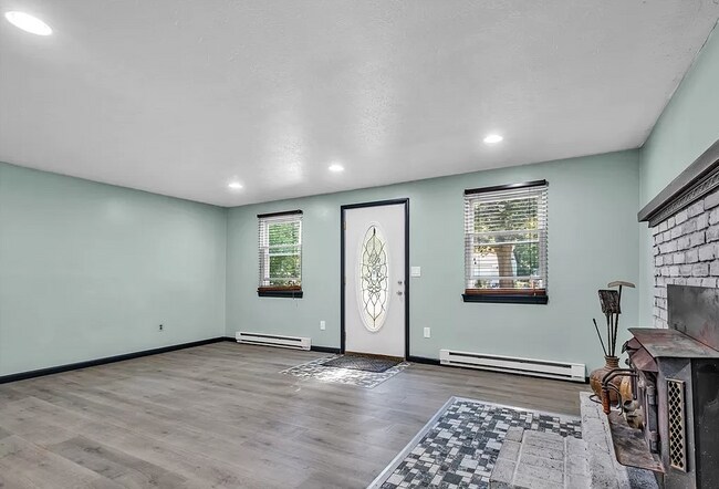 Foto del edificio - 5270 Cornell Blvd