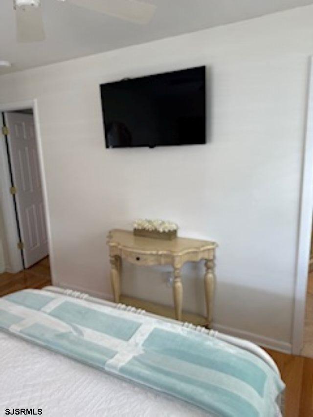 Foto del edificio - 131 N Yarmouth Ave