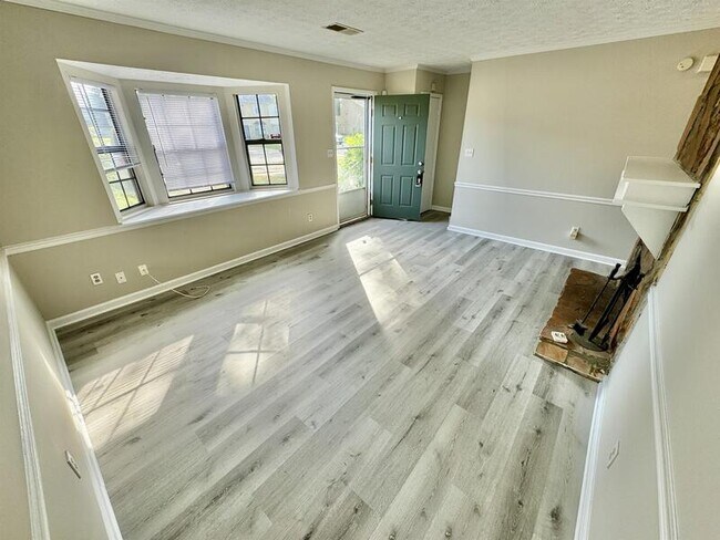Foto del edificio - 8267 Canyon Forge Dr