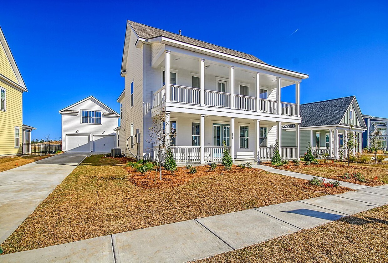 Primary Photo - Lakeside Living in the Heart of Carnes Cro...