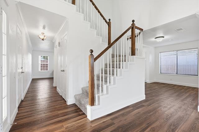 Foto del edificio - 1715 Southampton Dr