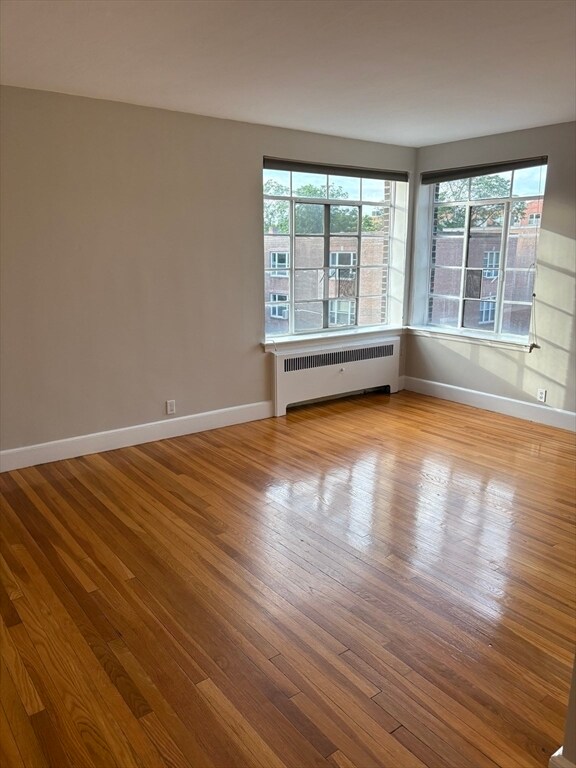 Foto del edificio - 93 Strathmore Rd