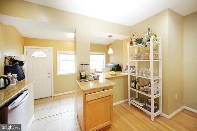 Foto del edificio - 2309 3rd St NE