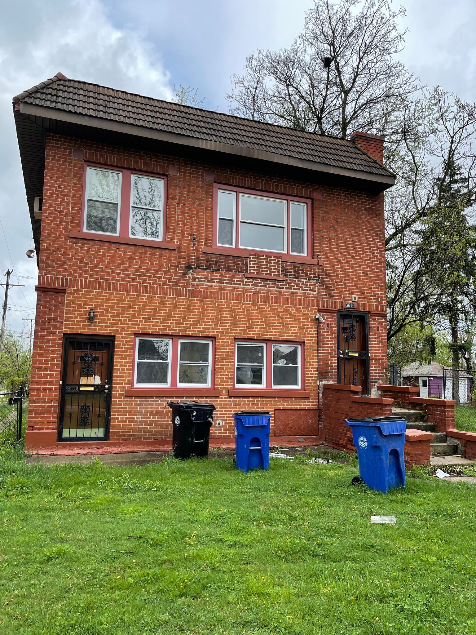 3610 E 139th St Cleveland, OH 44120 – 2