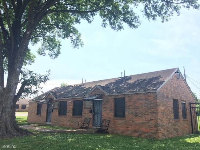 Building Photo - 1978 Carver Ave