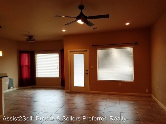 Building Photo - 3 br, 2 bath House - 303 Coronado