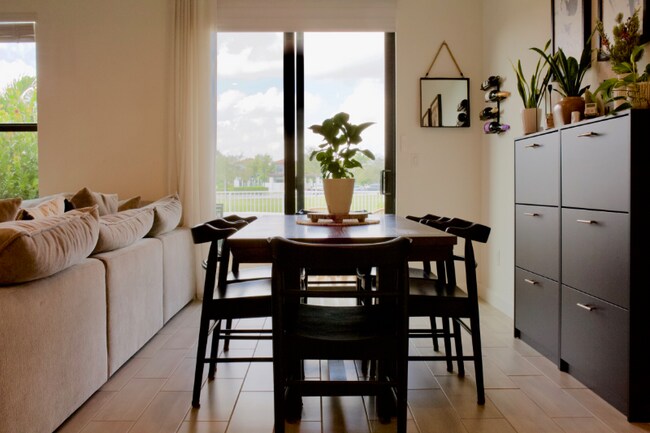 Foto del edificio - 1011 White Oak Ter