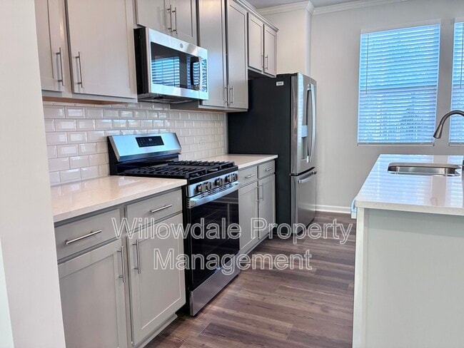 Building Photo - 514 Light Oak Wy