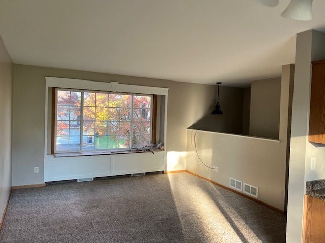 Building Photo - 505 13th St