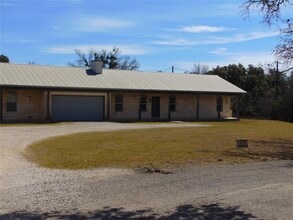 Building Photo - 111 Chestnut Ridge