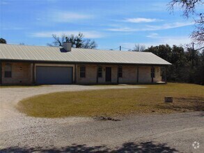 Building Photo - 111 Chestnut Ridge