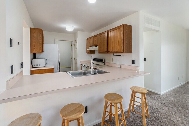 Building Photo - 30533 Hidden Pines Ln