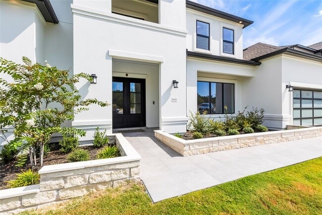 Foto del edificio - 1420 Lucera Bnd