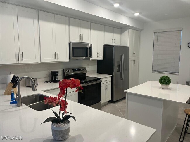 Foto del edificio - 18461 Copperhead Dr