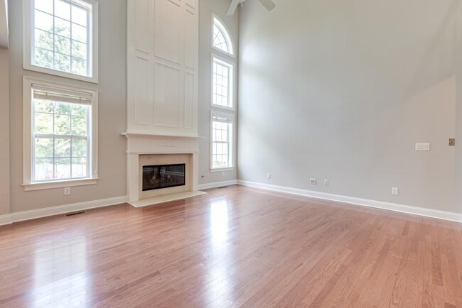Building Photo - 1049 Bradshaw Estates Dr