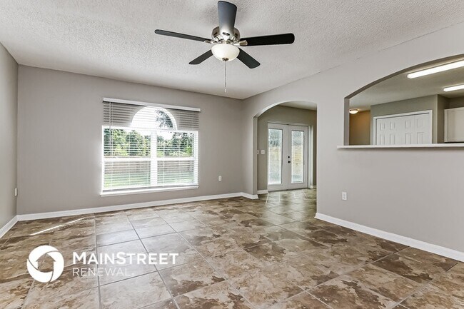 Building Photo - 2753 Whispering Trails Dr