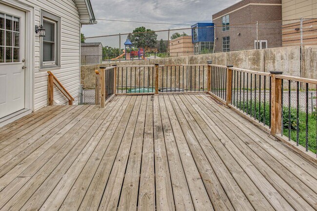 Foto del edificio - Charming Aksarben Gem