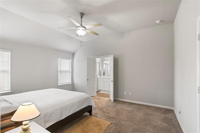 Building Photo - 1613 Wayback Dr