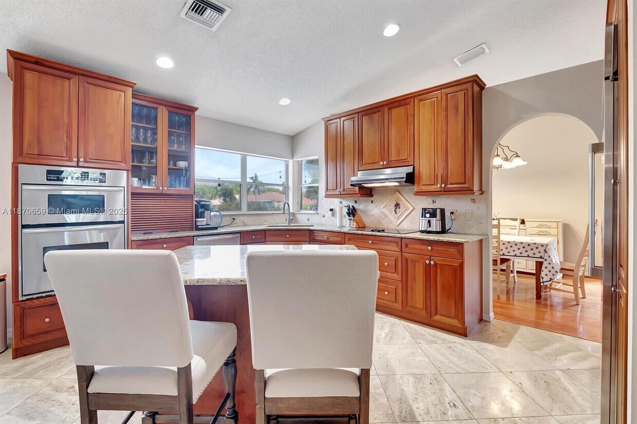 Foto principal - 19314 King Palm Ct