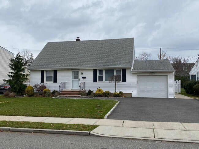 Foto del edificio - 25 Woodhollow Rd