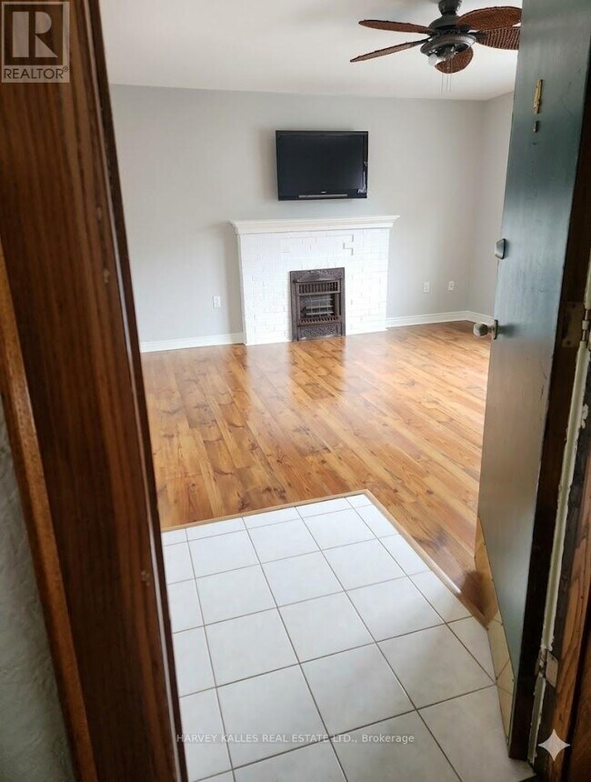 Photo du bâtiment - 101 Connaught Ave S