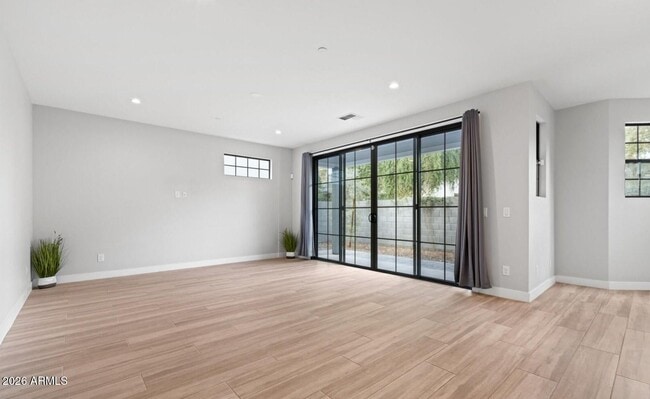 Foto del edificio - 2601 N 27th St