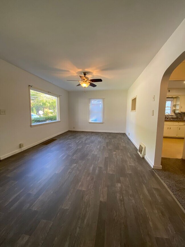 Foto del edificio - 2 Bedroom Home in Goshen!