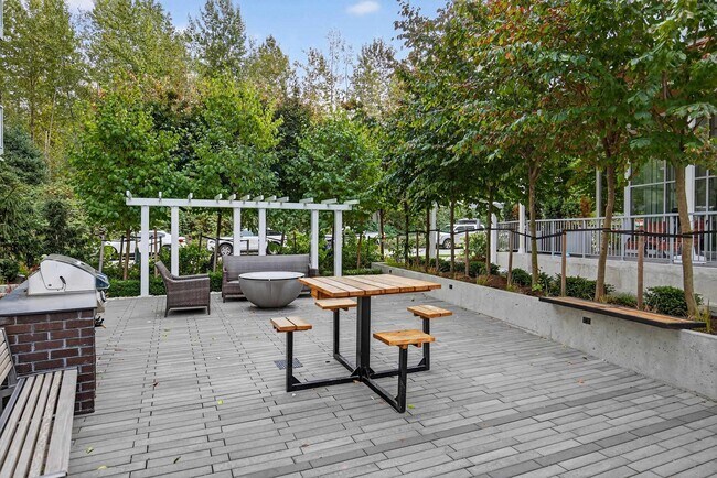 Building Photo - 8447 202 St