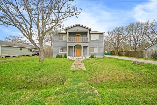 Foto del edificio - 711 Ave A