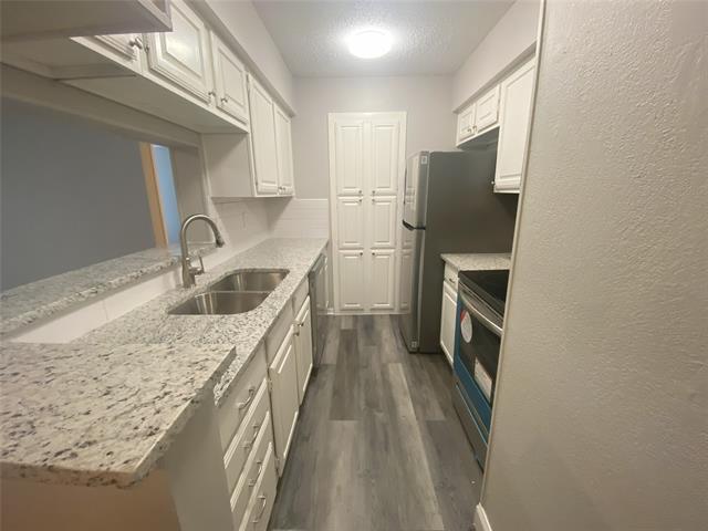 Foto del edificio - 1310 Harwell Dr