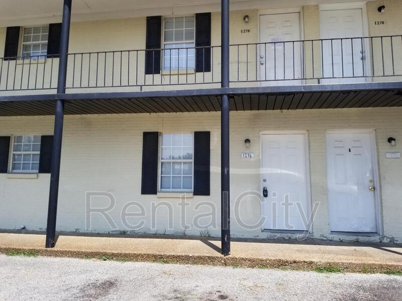 Foto principal - 1274 Fairground Rd