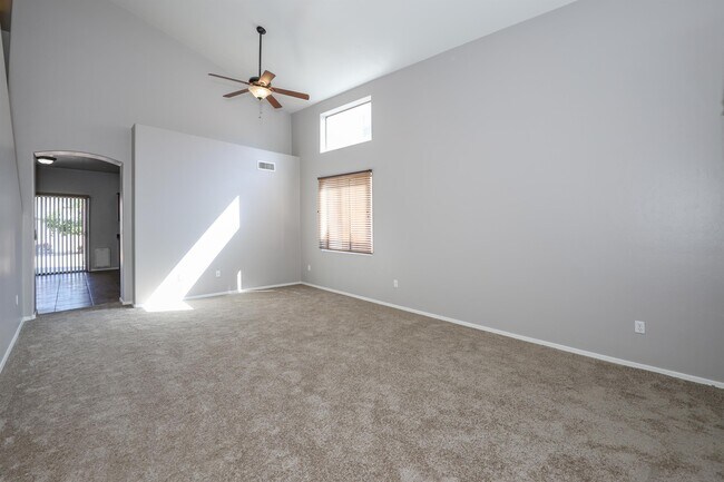 Foto del edificio - 12665 E Nona Ln