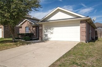 Building Photo - 9928 Carter Dr
