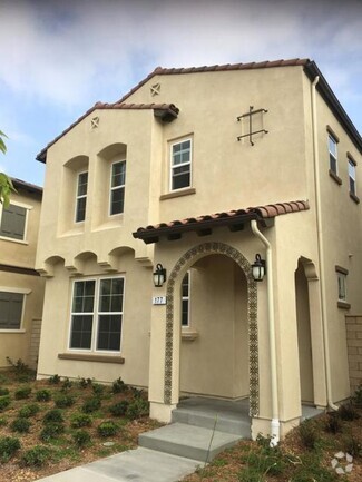 Building Photo - 177 Stage Trail Rd.
