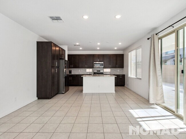 Foto del edificio - 4 Bed / 3 Bath Single Family Home in Chandler