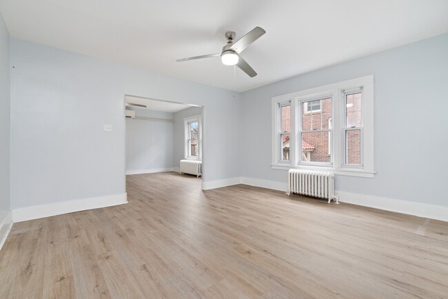 Foto del edificio - 5905 Hobart St