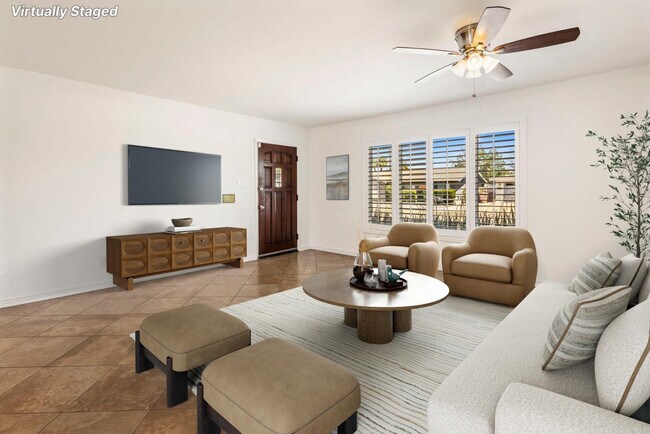 Foto del edificio - 8323 E Montecito Ave