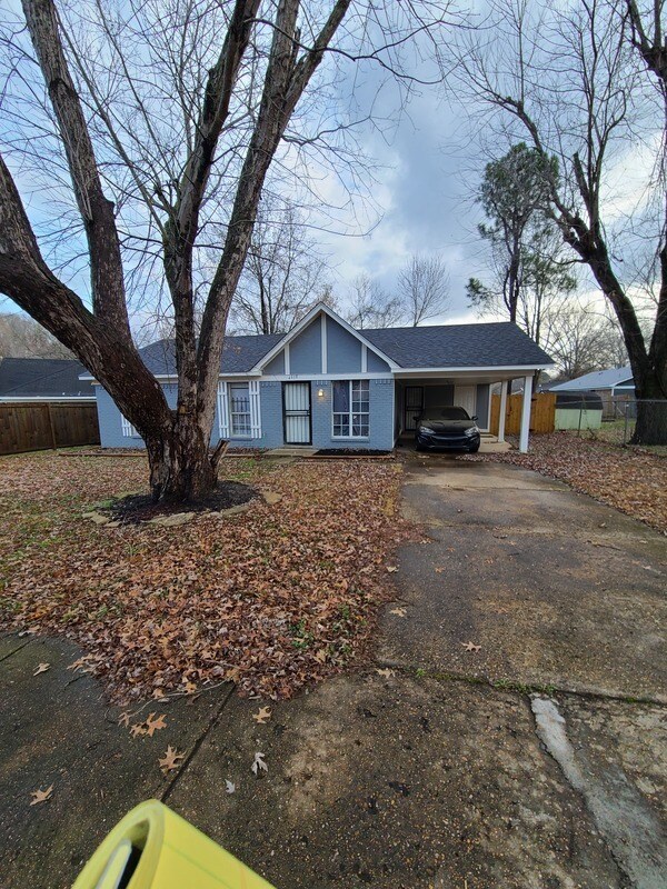 4678 Deep Brook Dr, Memphis, TN 38128 House Rental in Memphis, TN