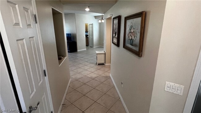 Building Photo - 5705 Mayflower Way