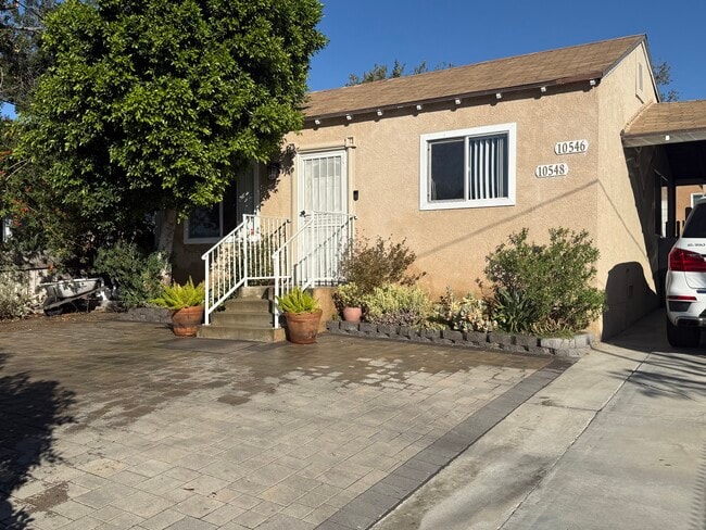 Building Photo - 10548 Tinker Ave