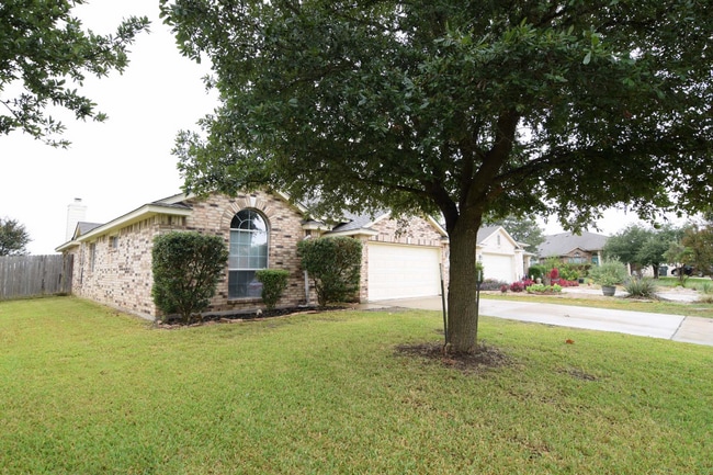 Building Photo - 7311 Rickey Dr