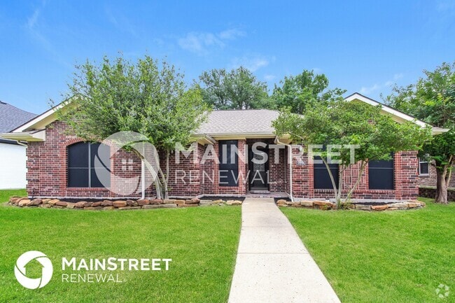 Building Photo - 9214 Chimneywood Dr