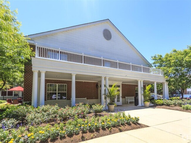 Building Photo - Arbor Crest 62+ Senior Apartments