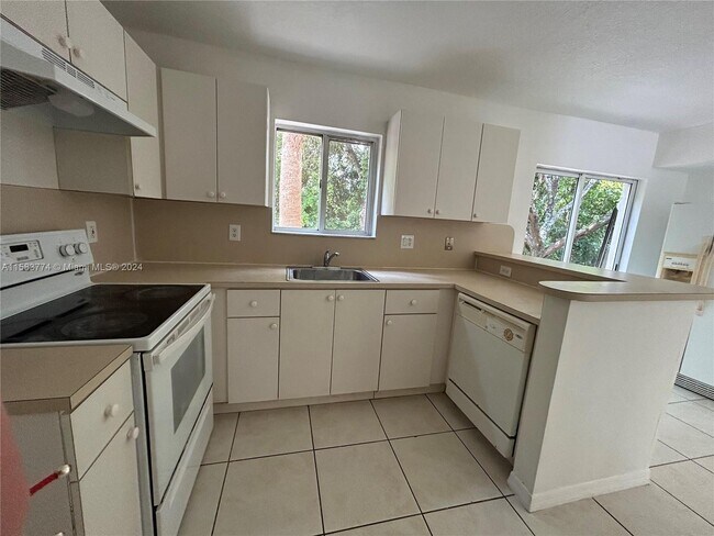 Foto del edificio - 1270 SE 31st Ct