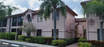 Building Photo - 5299 Europa Dr