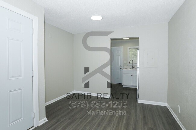 Foto del edificio - 2065 Alison Ct SW