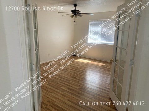 Foto del edificio - 12700 Rolling Ridge Dr