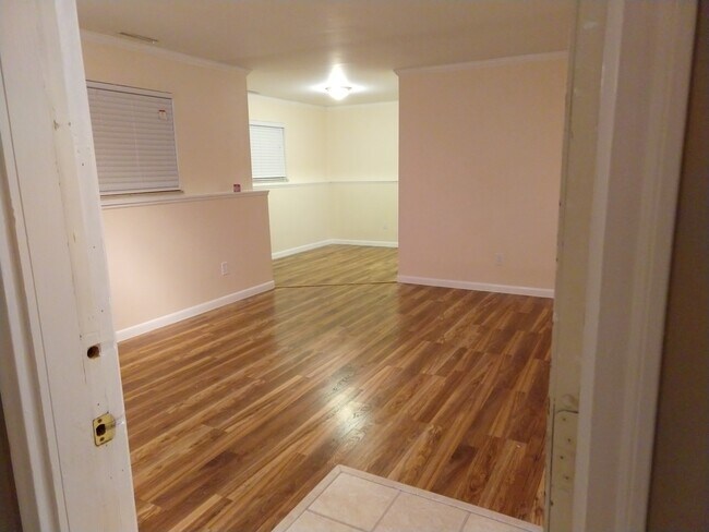 Foto del edificio - 409 W Highland Rd