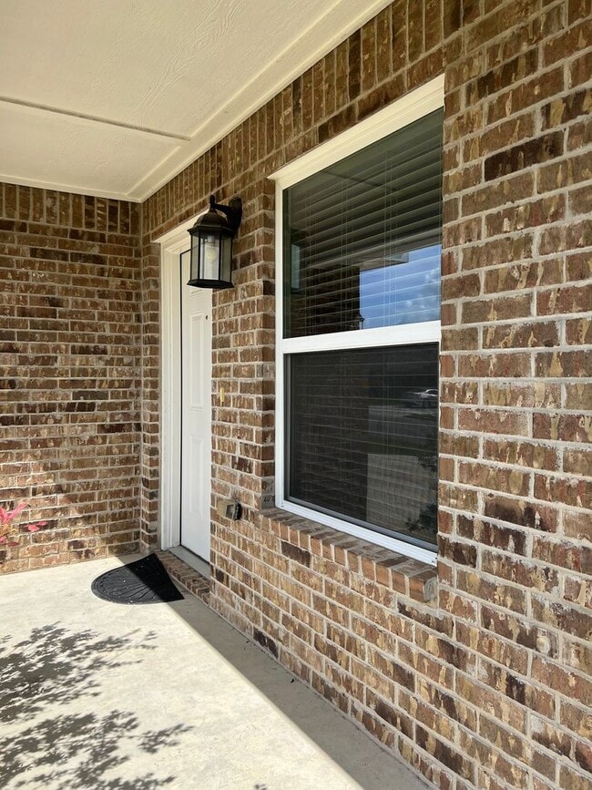 Building Photo - Cute 3 Bed Duplex in Temple!