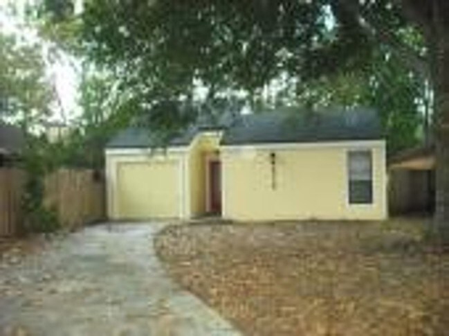 Building Photo - 3 br, 2 bath House - 8319 Daisy Lane S